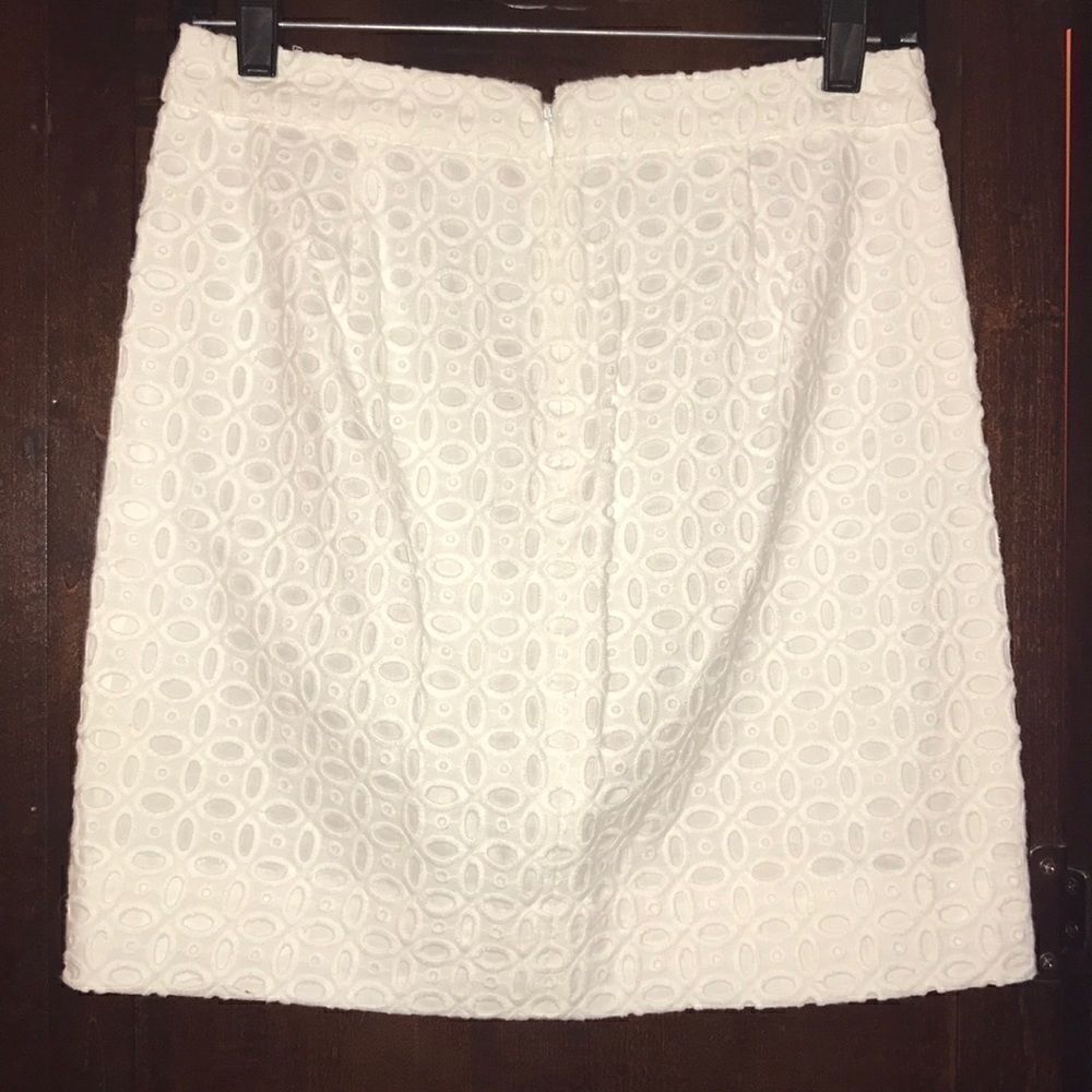 ✨J. Crew Factory White Exploded Eyelet skirt - Picture 6 of 6